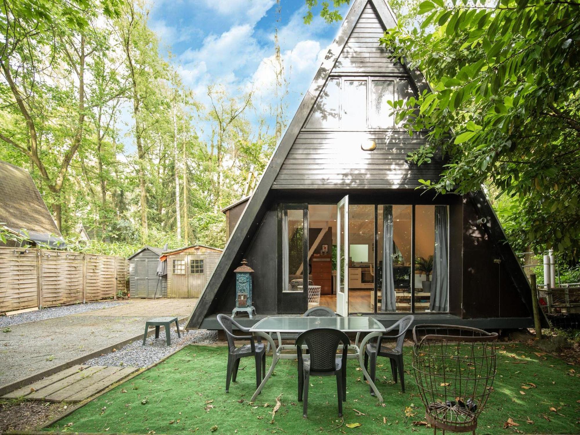 Traditional Holiday Home In Lanaken With Garden Luaran gambar